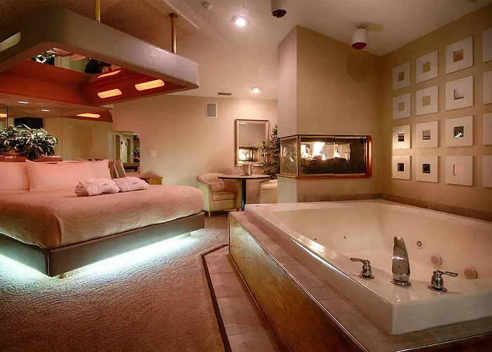 Sybaris Pool - Adults Only